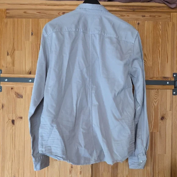 NEW FRANK & EILEEN MEN'S LUKE TATTERED DENIM BUTTON UP SHIRT IN GRAY SIZE S - Picture 2 of 9